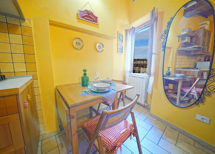 Appartement Gest Short Rent 1 *